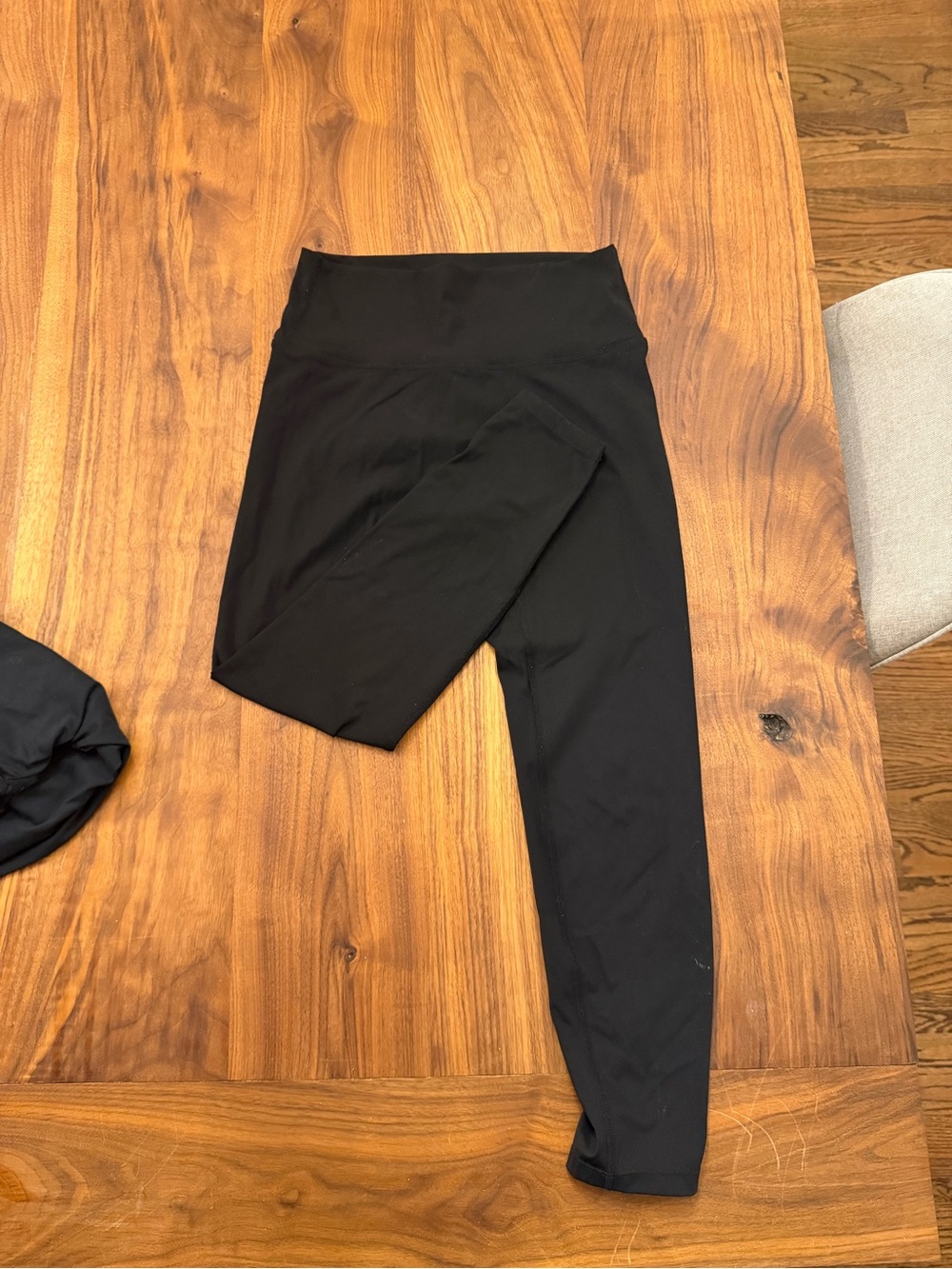 Adanola Black Ultimate 7/8 Leggings